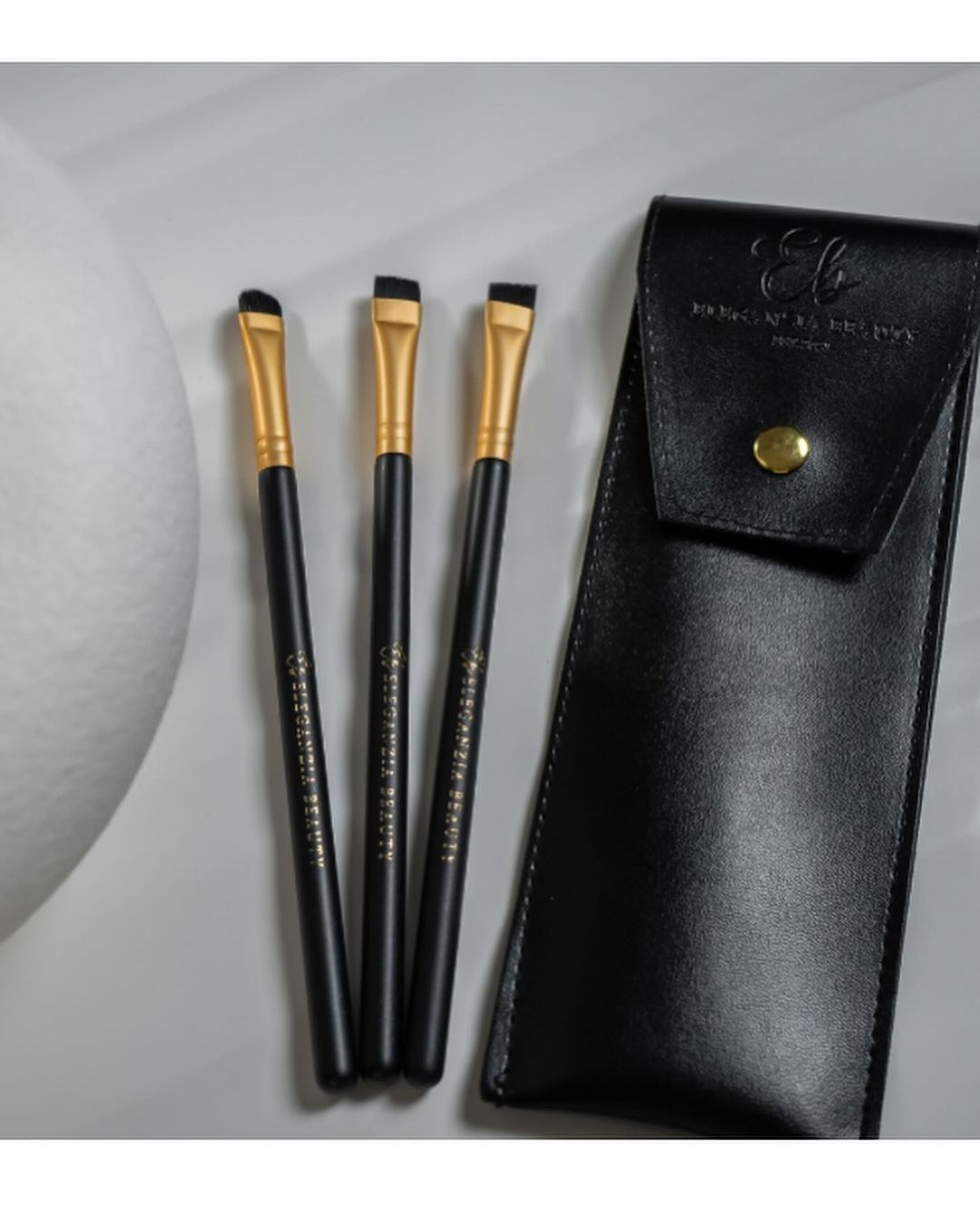 EB Black Brush Collection