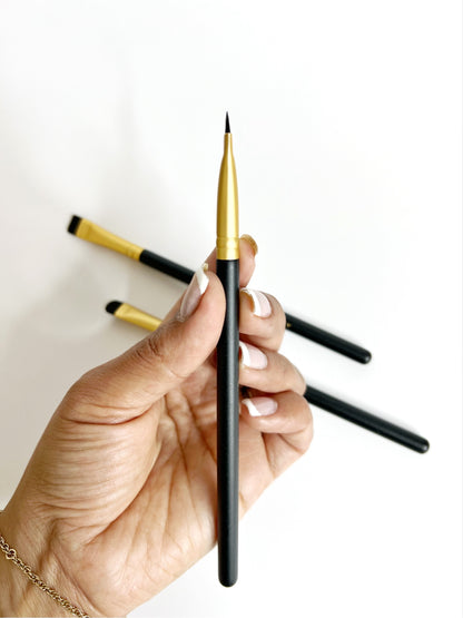 EB Black Brush Collection